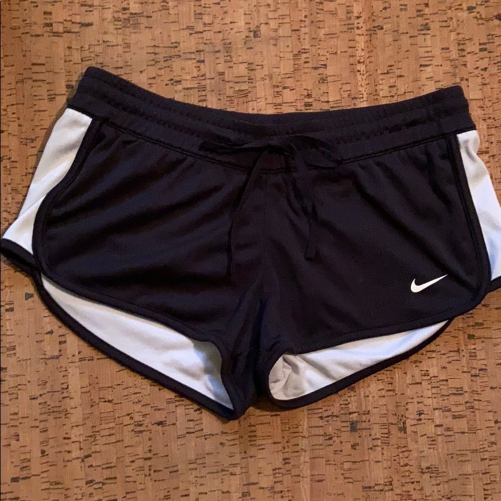 Nike Black/White Reversible Mesh Running Shorts XS